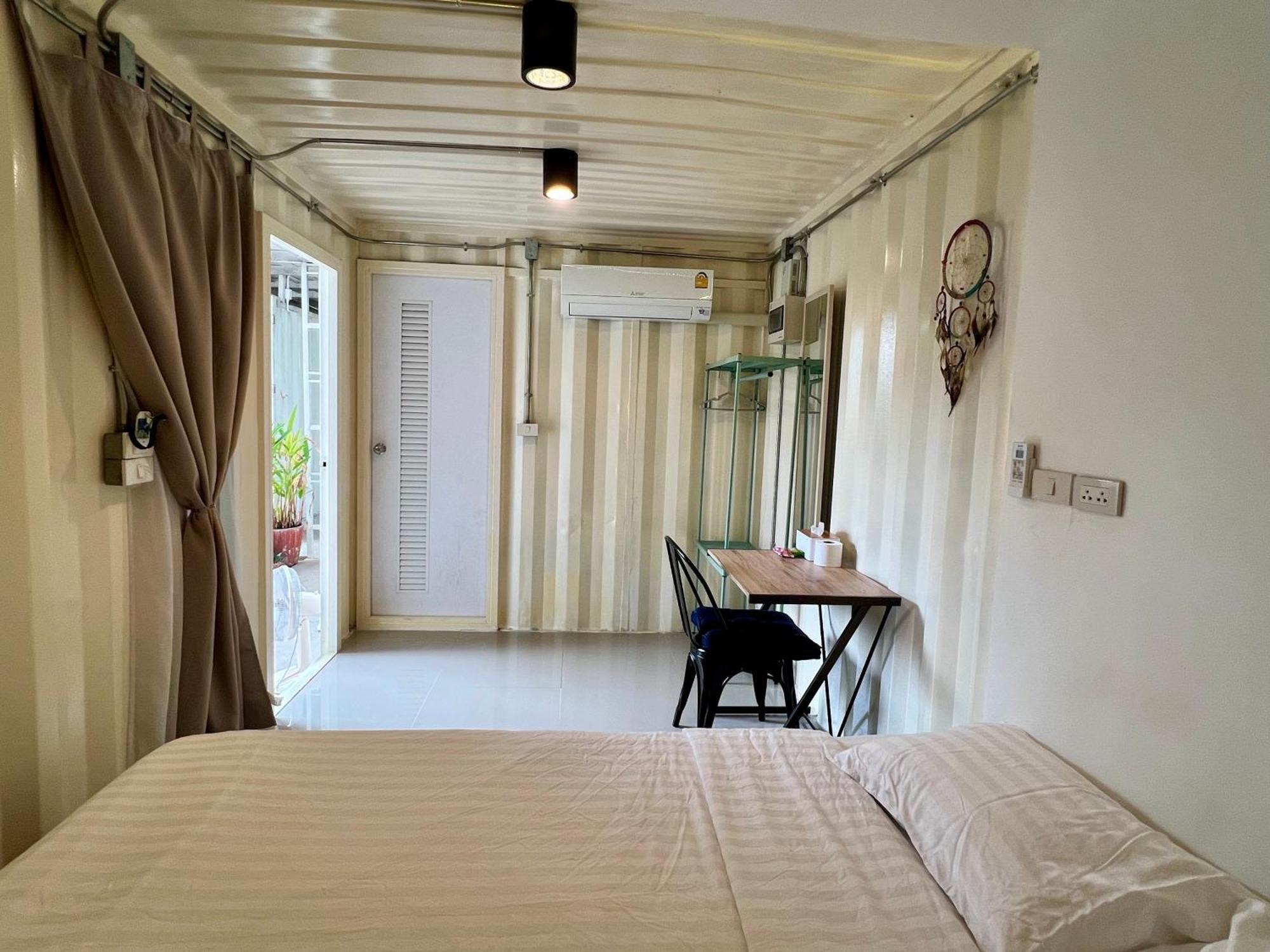 Day Off House Chiang Mai Near Walking Street Apartment Exterior photo